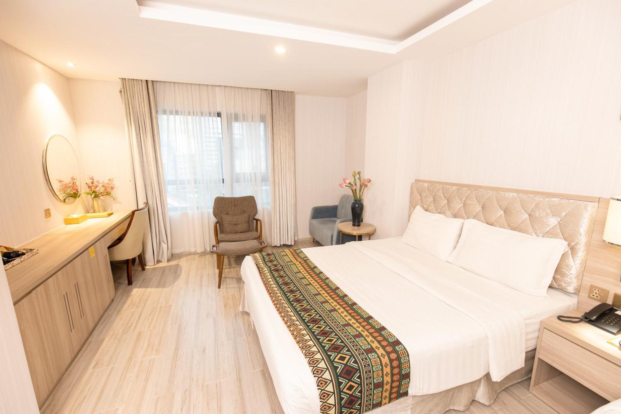 Nicecy Suite Hotel & Spa Ho Chi Minh-stad Buitenkant foto