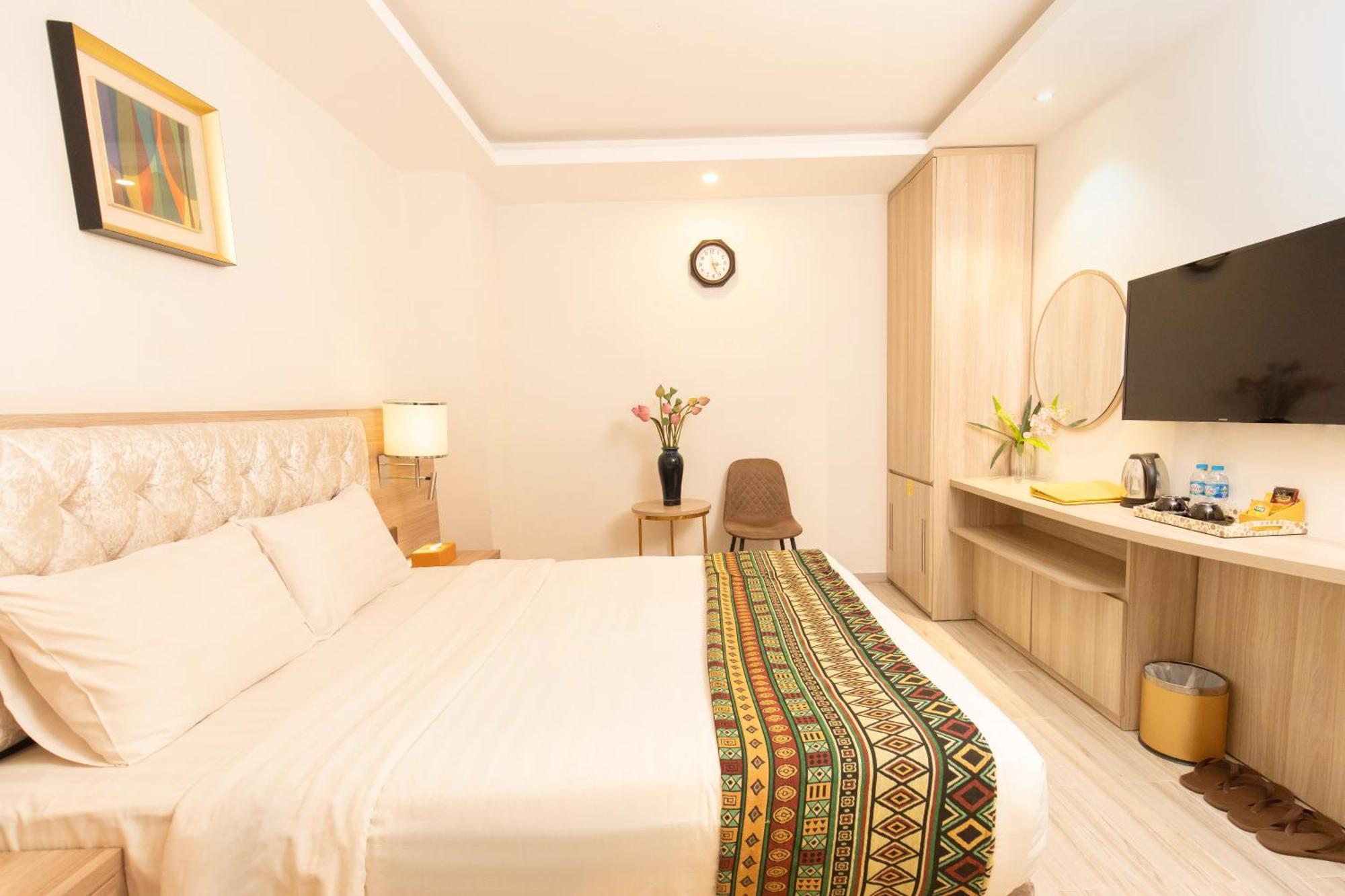 Nicecy Suite Hotel & Spa Ho Chi Minh-stad Buitenkant foto